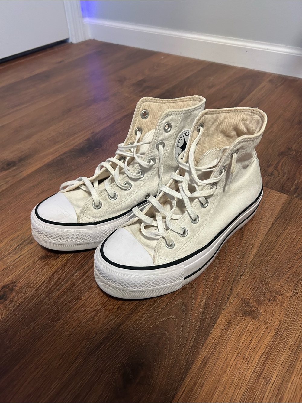 Converse High Top Platoform Canvas Sneakers in White